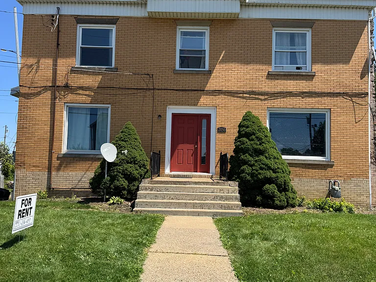 2050 Cherry Ave #3 — Photo 1