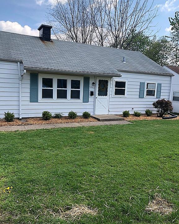 1st image of 671 Emerson Dr
