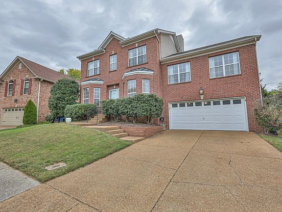 2nd image of 226 Wisteria Dr