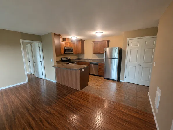 1916 White Ave APT 202, Moscow, ID 83843