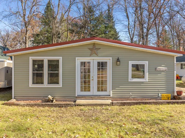 4060 Oak Park Dr, Harrison, MI 48625