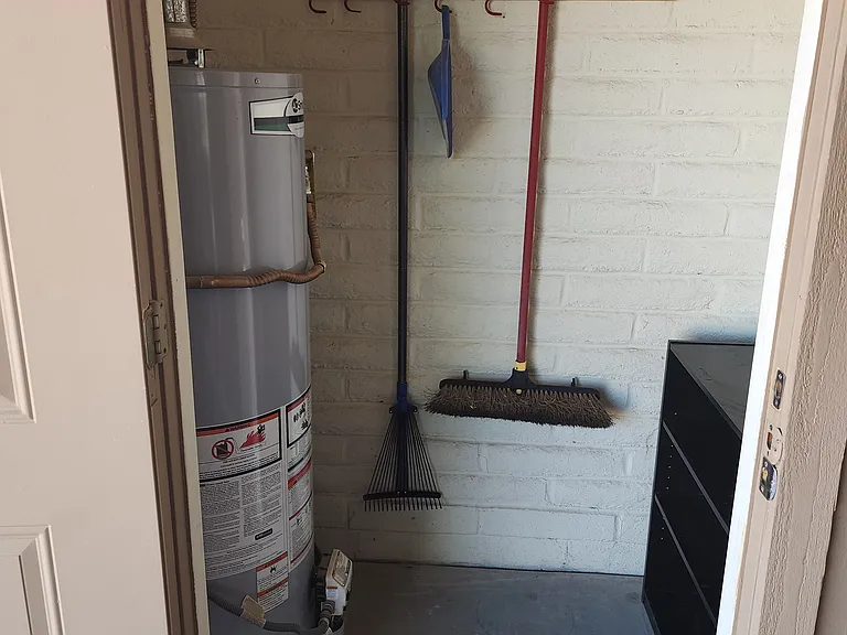 1525 W Via Del Jarrito — Photo 14