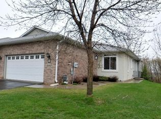 8822 Preserve Trl, Savage, MN 55378