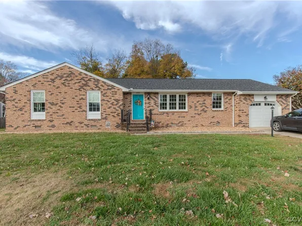 4532 Ridgecrest Ln, Colonial Heights, VA 23834