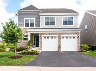 2714 Regency Ct E, Saint Charles, IL 60175