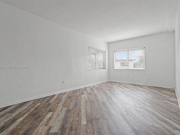 5th image of 1185 Marseille Dr APT 202
