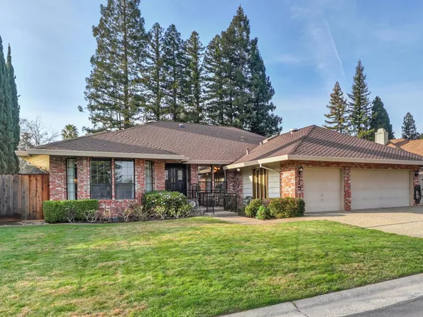 115 Canyon Rim Dr, Folsom, CA 95630