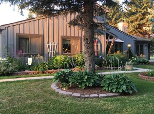 4572 Belmont Rd, Grand Forks, ND 58201