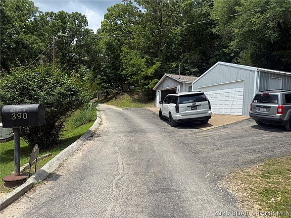 2nd image of 390 Staley Hollow Dr