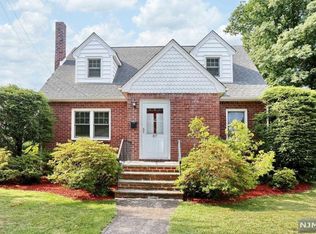 87 Randolph Ave, Dumont, NJ 07628