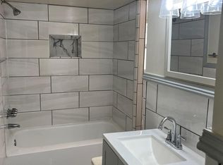 14725 227th St, Springfield Gardens, NY 11413