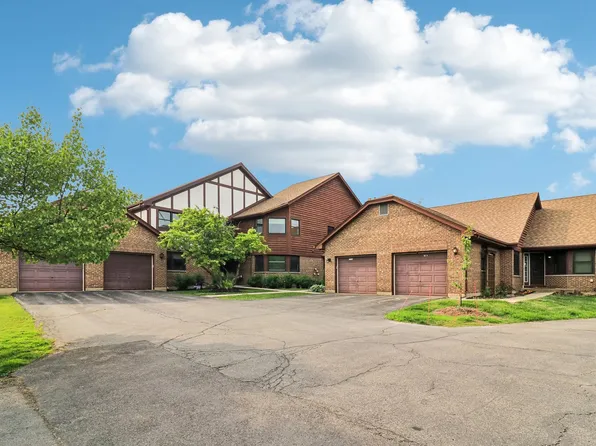 35 Terrace Ln APT C, Lake Zurich, IL 60047