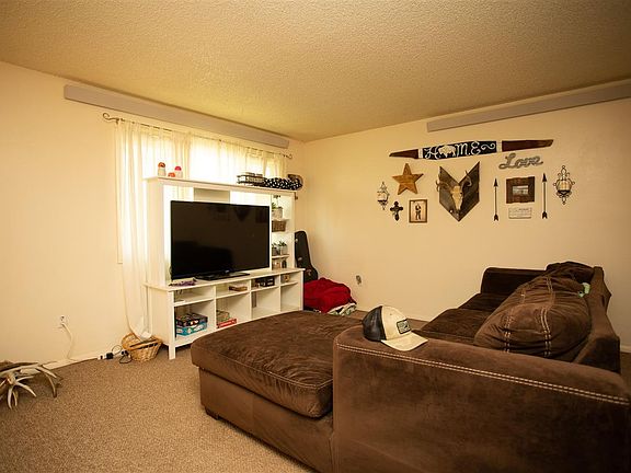 3rd image of 1668 Wyoming Ave APT B