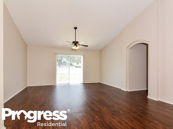 2nd image of 195 Lake Thomas Dr