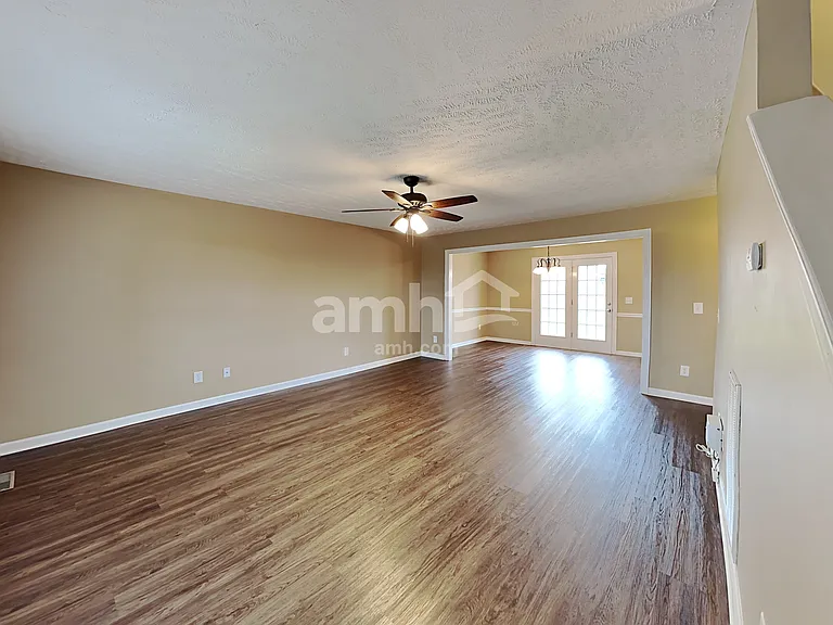 4923 Ark Ln — Photo 6