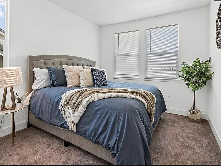 17950 Kerry Ct — Photo 24