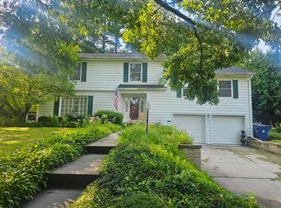 525 Prospect Blvd, Waterloo, IA 50701