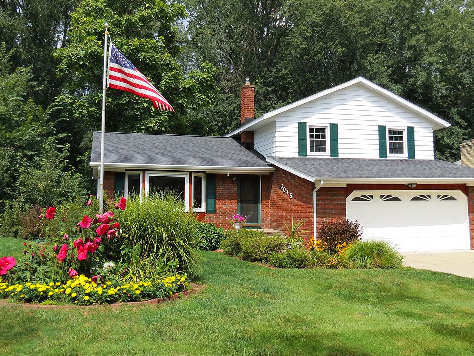 1st image of 3045 Pinedale Dr SW