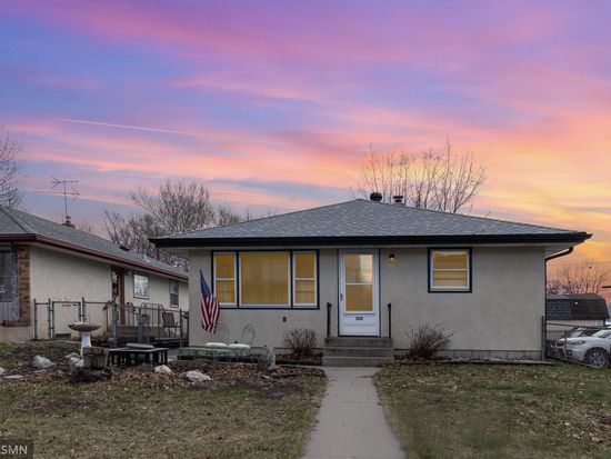 1580 Woodbridge St, Saint Paul, MN 55117