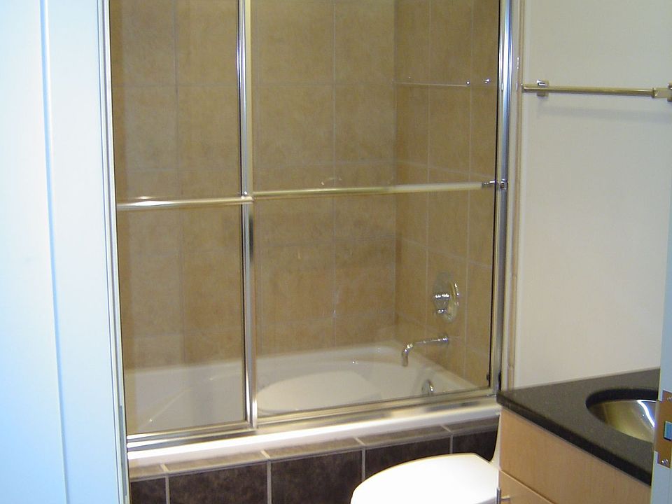 Bathroom1