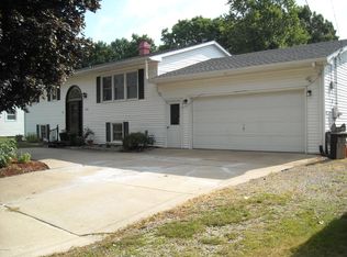 14812 Helmer Rd S, Battle Creek, MI 49015