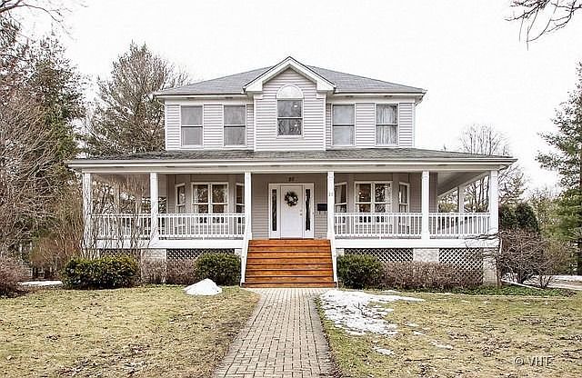 1st image of 20 Park Dr