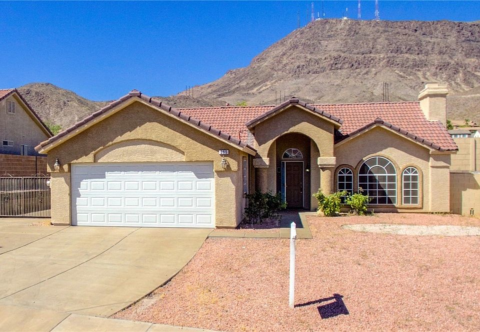 1st image of 305 Oak Canyon Dr