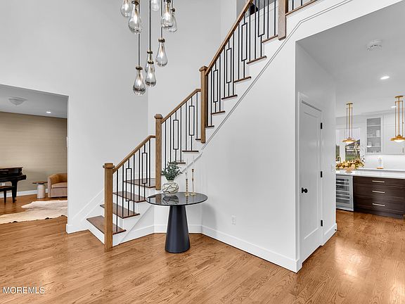 4th image of 1675 Saint Regis Ct