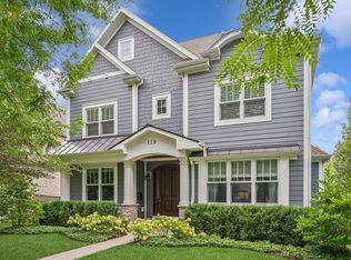 119 Sheridan Rd, Wilmette, IL 60091
