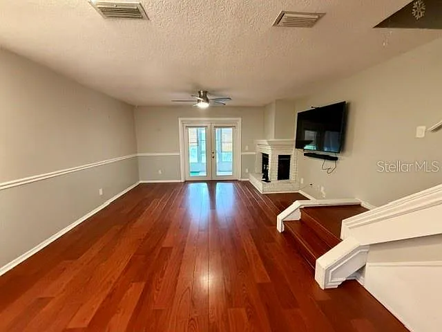 5171 Lazy Oaks Dr — Photo 8