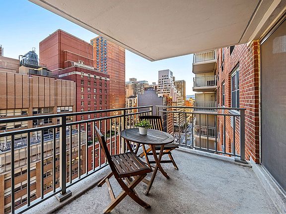 2nd image of 132 E 35th St #13E