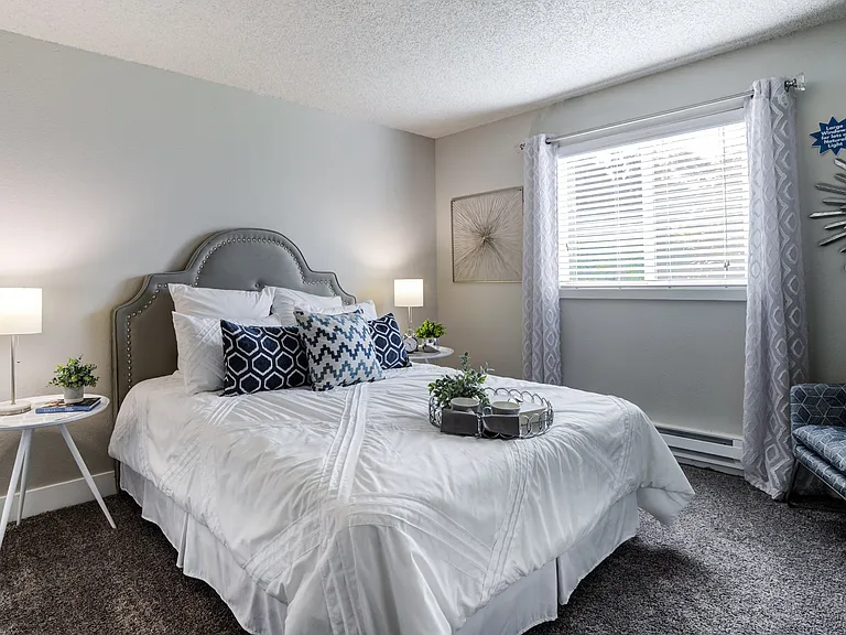 Knol Apartments — Photo 6
