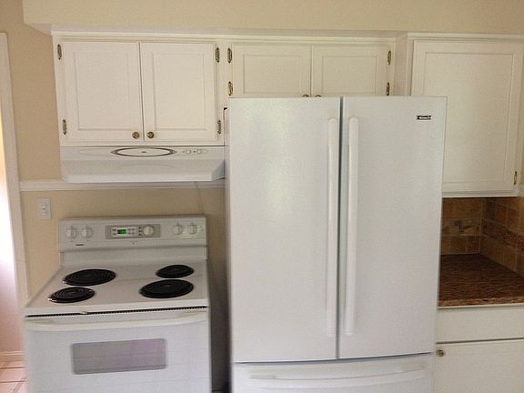 2nd image of 6992 Bramble Hill Dr