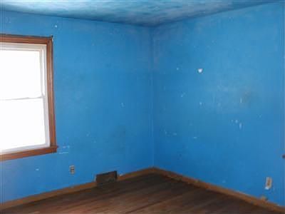 5th image of 504 Wolf Ave