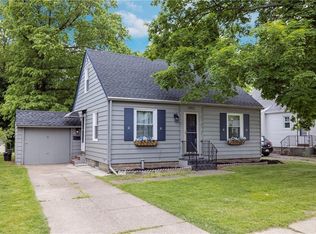 2407 Station Rd, Erie, PA 16510