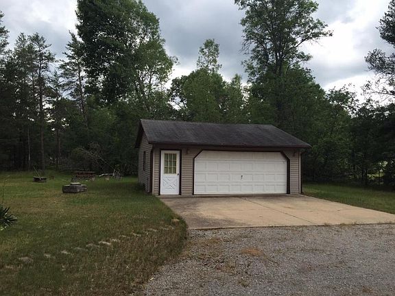4th image of 3531 Wintergreen Ln