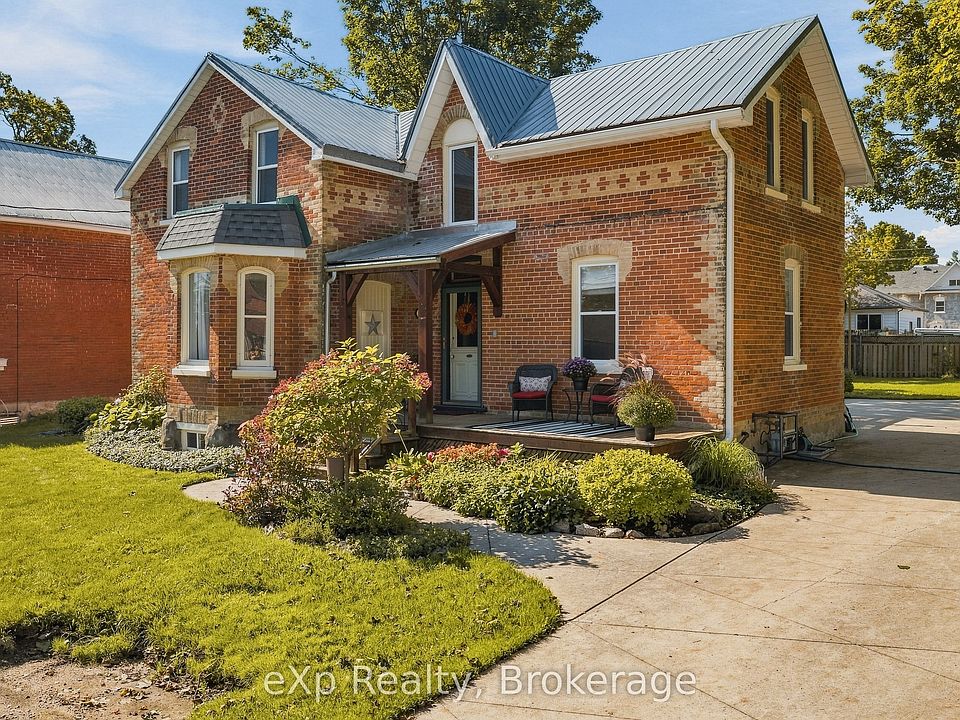 1st image of 51 Osprey St S