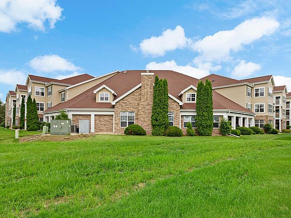 5th image of 6828 Parkside Cir