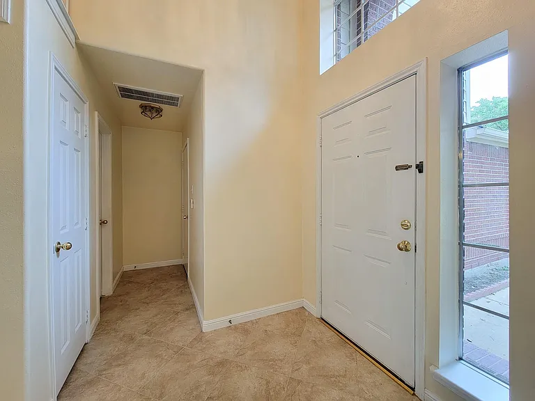 14938 Brightbrook Dr — Photo 3