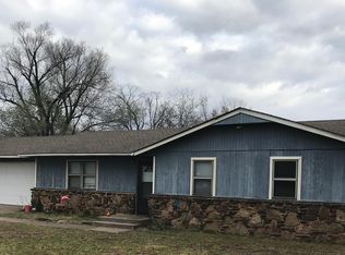 17797 S 543rd Rd, Tahlequah, OK 74464