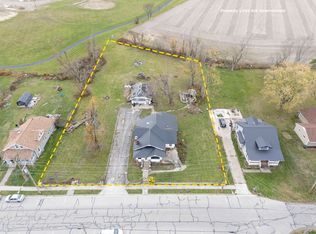 285 N Main St, Lakeview, OH 43331