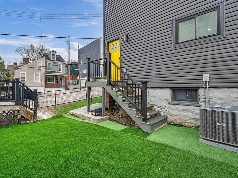 5115 Poe Way — Photo 25