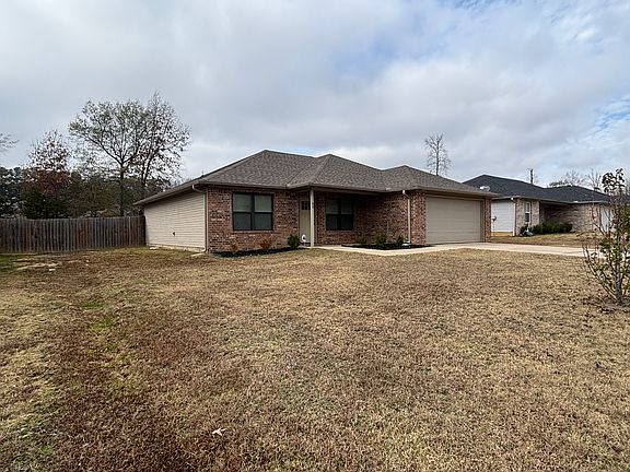 2nd image of 50 Buena Vista Dr