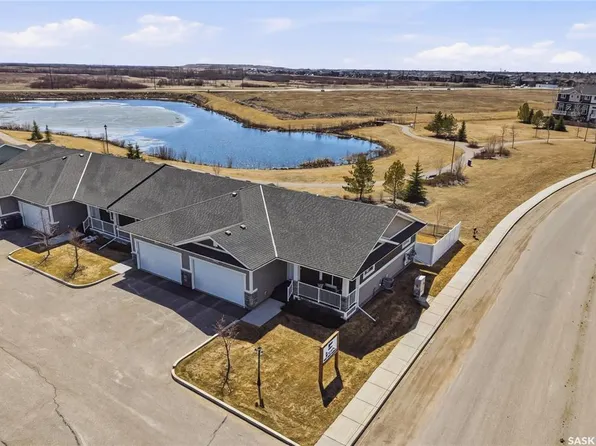 UNIT 200-1200 Parr Hill DRIVE, Martensville, SK S0K 2T1