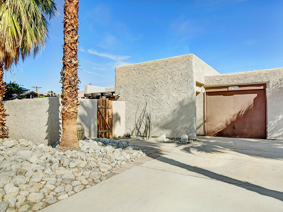 1st image of 51860 Avenida Herrera