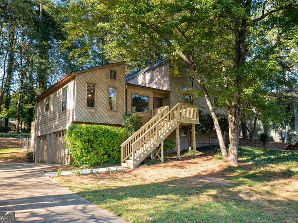 163 Castleair Ct NE, Kennesaw, GA 30144