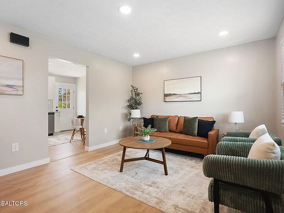 2nd image of 2451 Cecil Ave