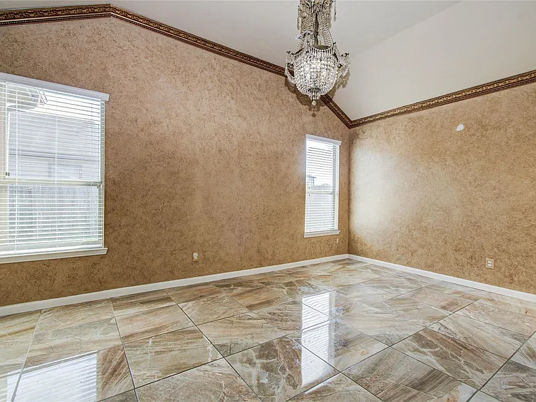 18707 Naples Ridge Ct — Photo 28