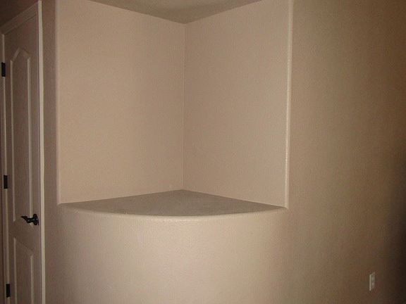 4th image of 4714 Zachary Ln