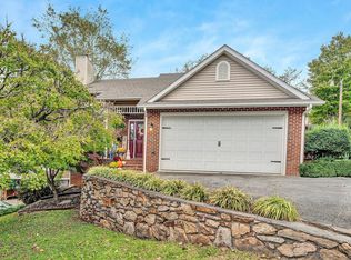 1921 Sheffield Rd SW, Roanoke, VA 24015